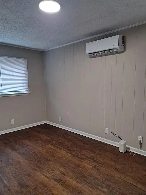 140 Prentice Pl — Photo 4