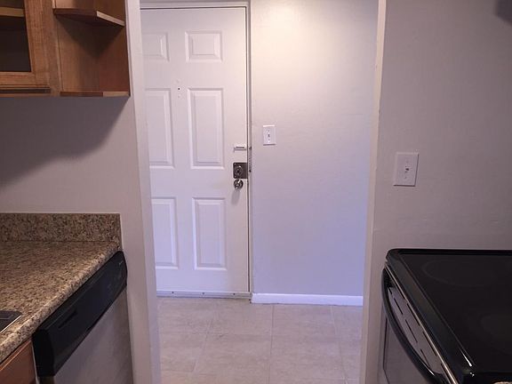 3rd image of 1820 N Congress Ave APT 307