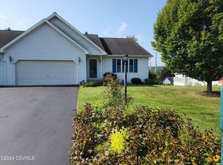 6 Deerfield Dr, Elysburg, PA 17824