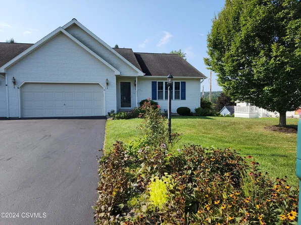 6 Deerfield Dr, Elysburg, PA 17824