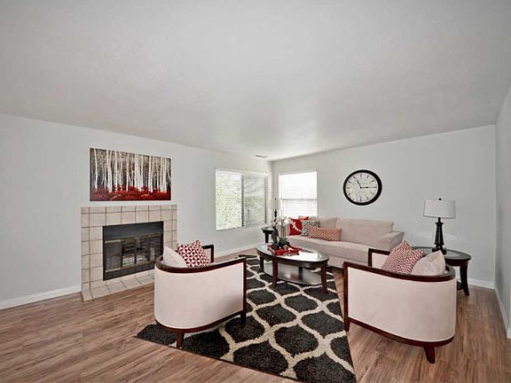 5th image of 227 Del Monte Ln