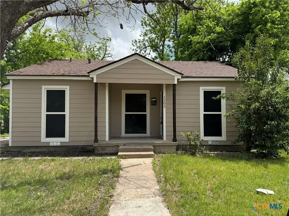 1203 S 5th St, Temple, TX 76504