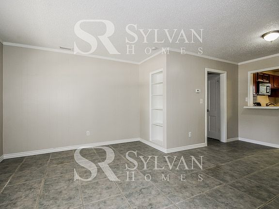 4th image of 885 S Lakeview Ave
