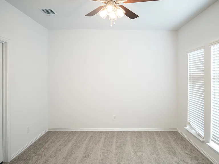 2949 Aiden Ln — Photo 8