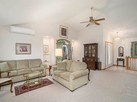 4th image of 2920 Silver Farms Ln