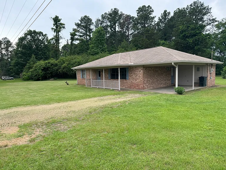 7031 Wolfe Rd — Photo 1