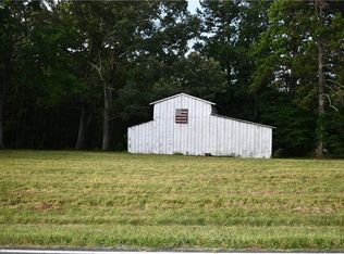 2061 McCray Rd, Burlington, NC 27217