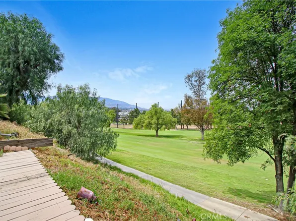 458 Termino Ave, Corona, CA 92879
