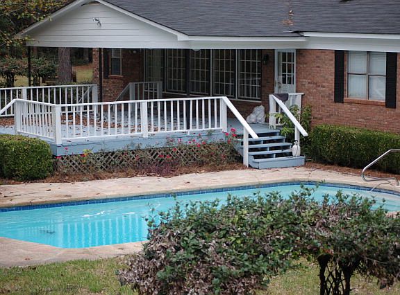 5th image of 734 Creekside Dr