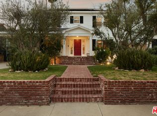 4753 Ambrose Ave, Los Angeles, CA 90027