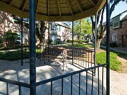 3rd image of 14711 Barryknoll Ln APT 38