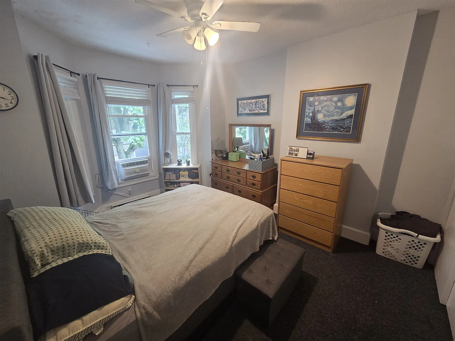 2 bed, 1000 sqft, $3,200 — Photo 3