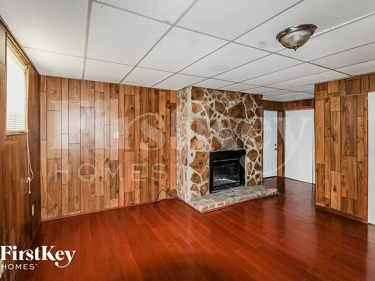 4401 Raven Valley Ct — Photo 6