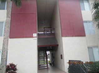 3828 N Lake Dr UNIT 113, Tampa, FL 33614