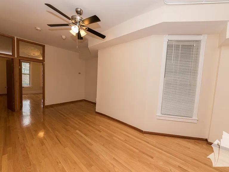 1206 W Wrightwood Ave #3 — Photo 3