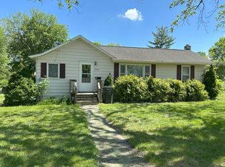 2104 Iowa St, Cedar Falls, IA 50613