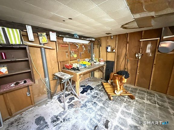 5th image of 94 Milton Drive