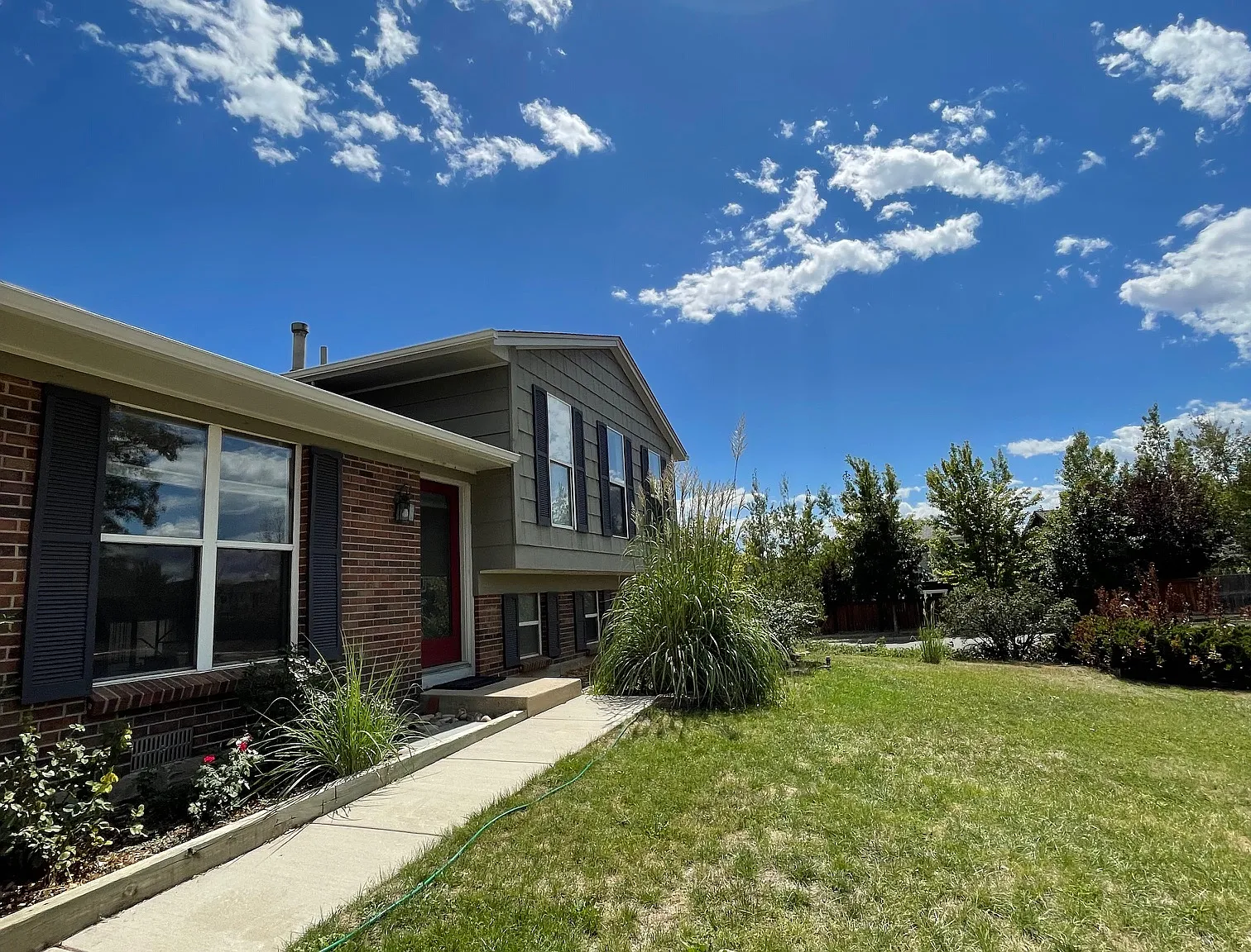 3 bed, 1164 sqft, $2,100 — Photo 3