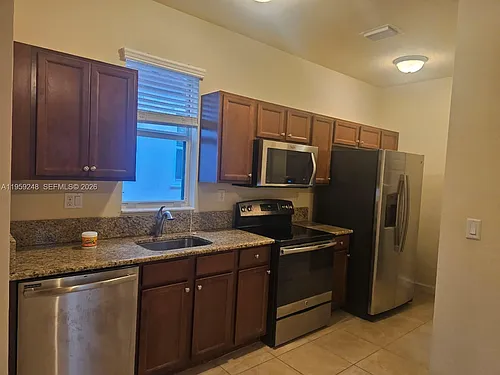 9532 SW 169th Pl #0 Photo 1