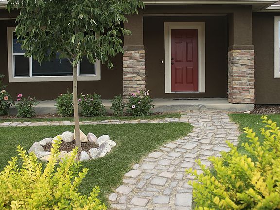 Elegant front entry path