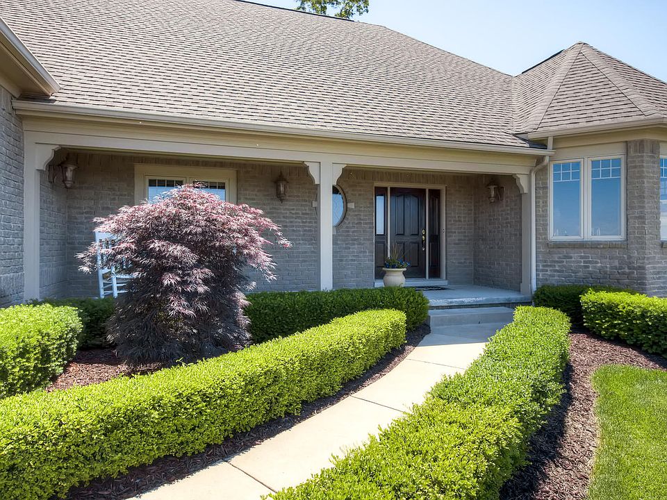 2nd image of 8365 Stoney Creek Dr