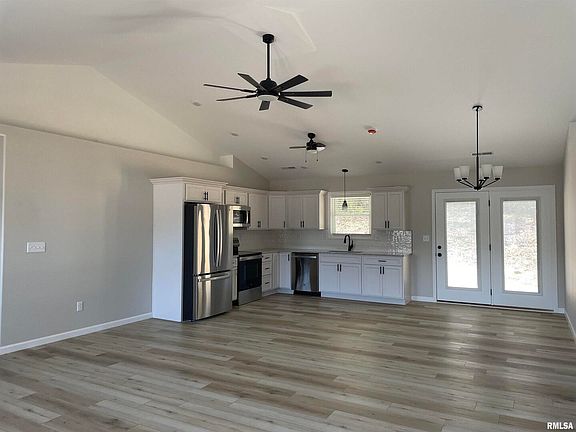 2nd image of 202 Olivia Dr