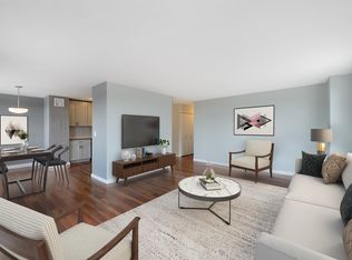 Doric, Union City, NJ 07087