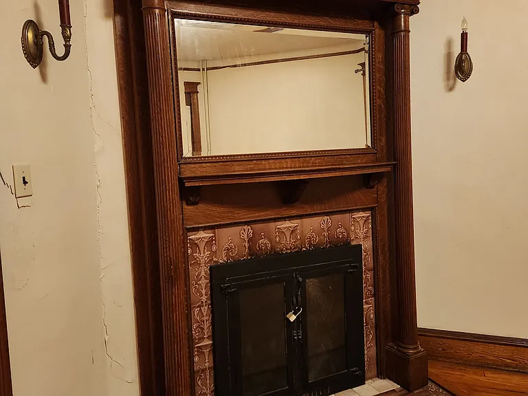 218 S Albany St #1 — Photo 7