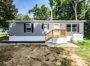 15 Kings Row, Epsom, NH 03234