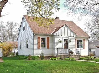 114 Douglass Ave, Waukesha, WI 53186