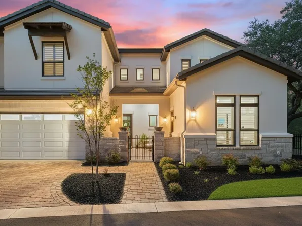 107 Cascading Waters Pl, Lakeway, TX 78734