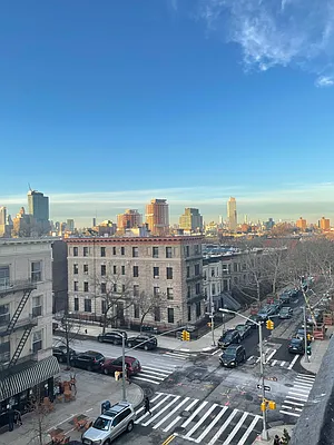 Rented by Artur Gutman, LREB | media 10