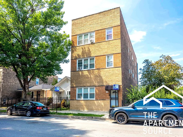 2968 S Loomis St #1 — Photo 20