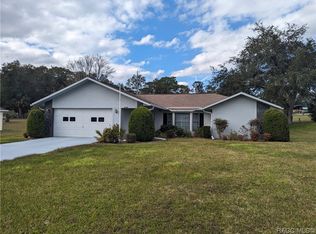 1046 N Sabal Palm Way, Inverness, FL 34453