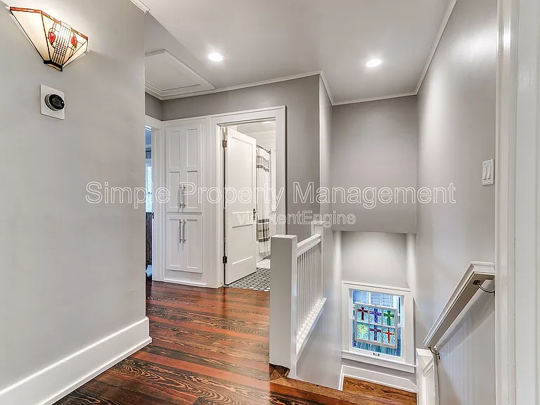 223 NW 21st St — Photo 27