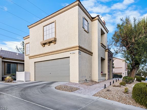 2nd image of 712 Vincents Dream Ave