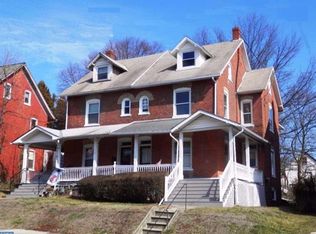 313 W Walnut St, Perkasie, PA 18944