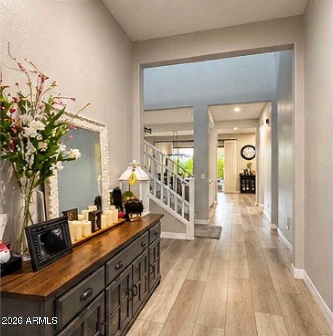 5 bed, 4.5 bath, 3785 sqft, $4,500 — Photo 2