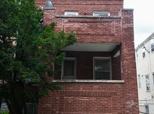 2822 N Springfield Ave APT 1F, Chicago, IL 60618