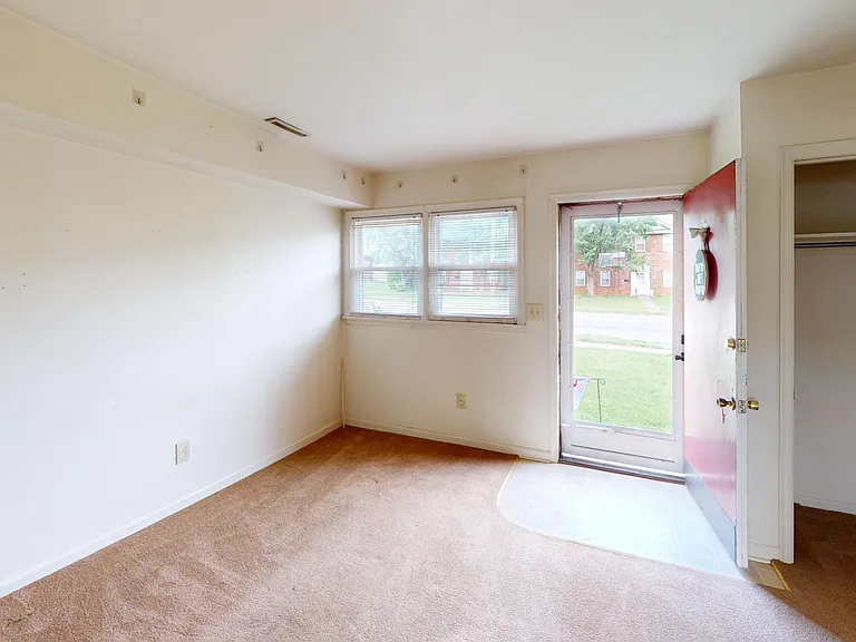 719 S Colorado St #A — Photo 12
