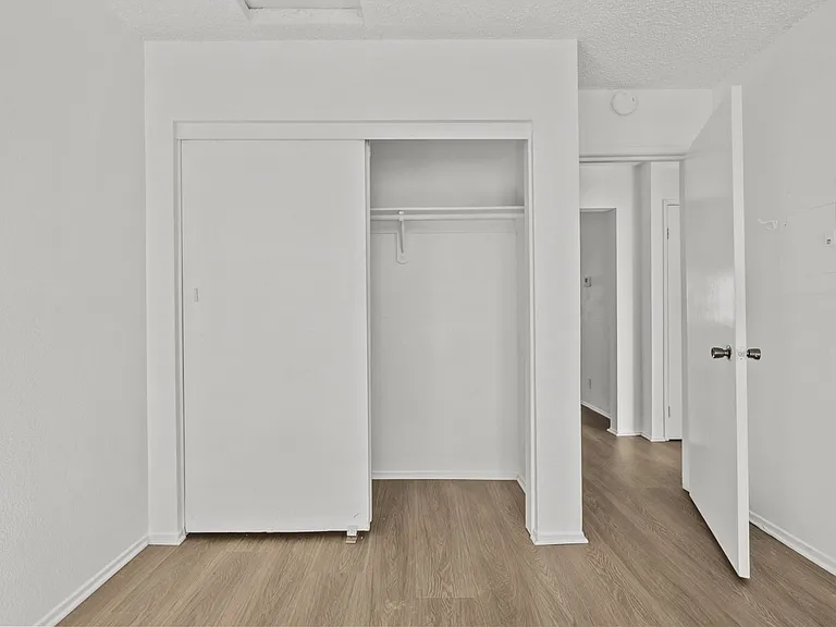 38501 Larkin Ave #4 — Photo 18