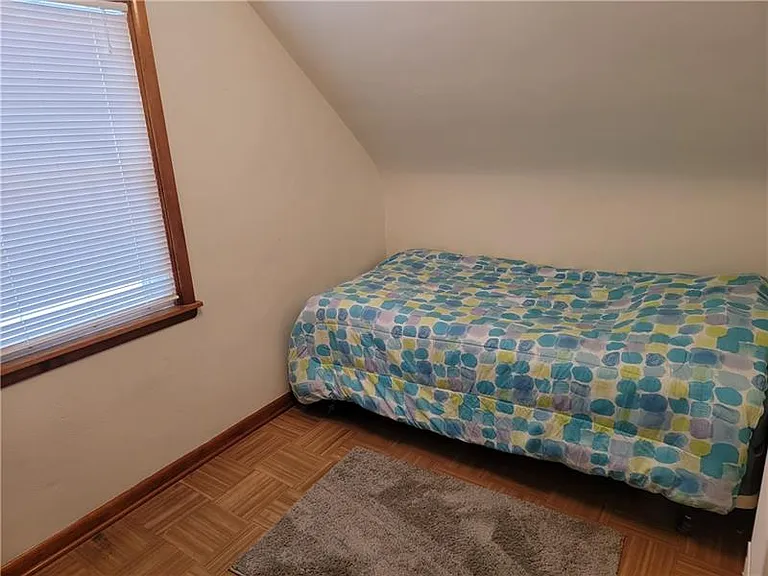 302 South Dr — Photo 17