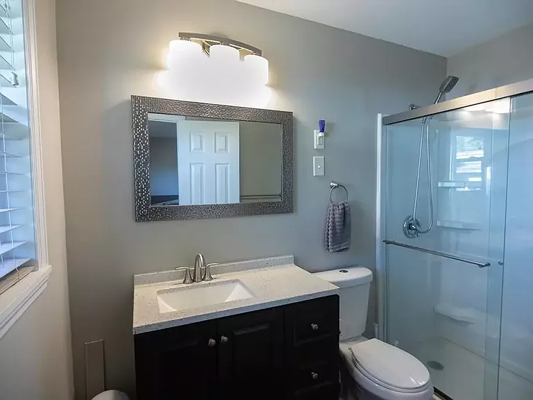 614 Camellia St NE — Photo 22