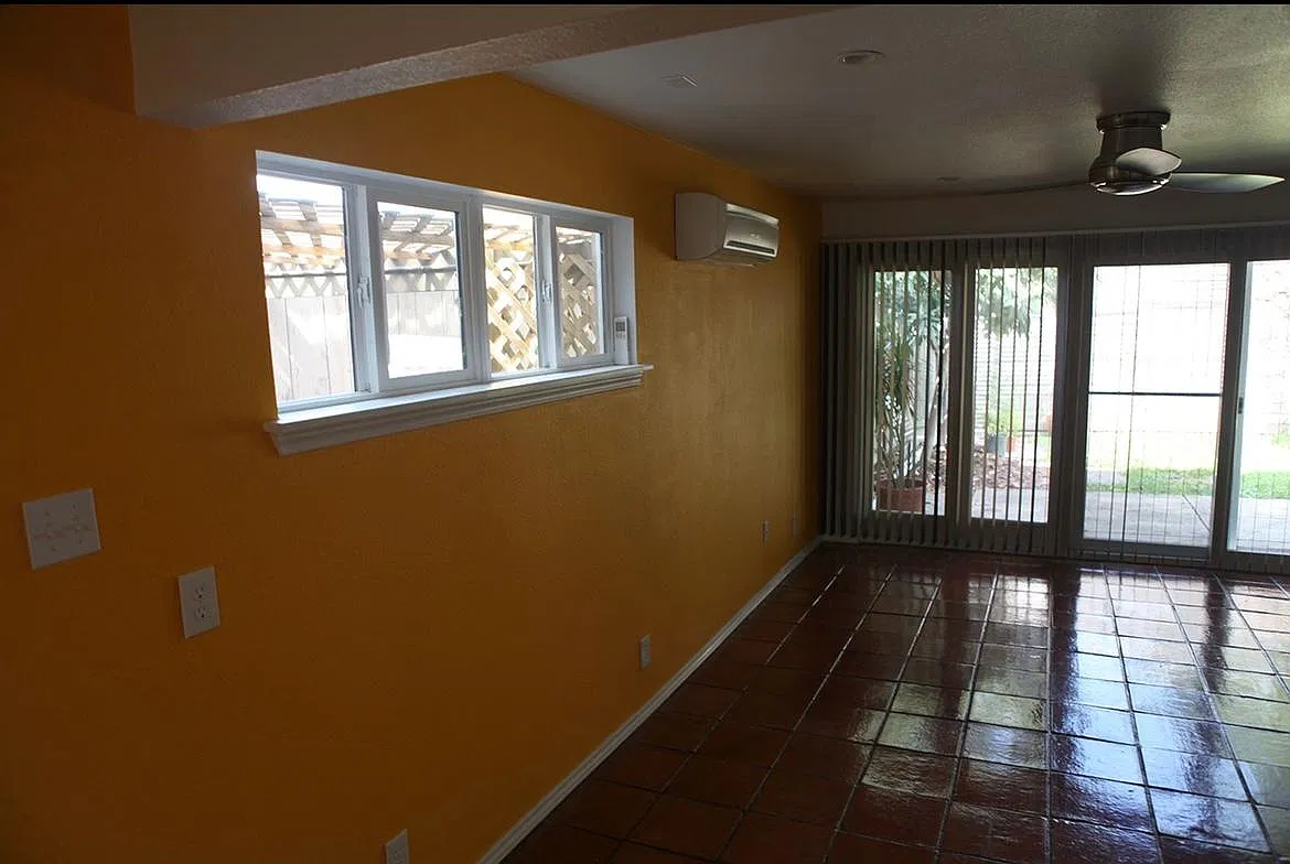 414 Ira Avenue — Photo 2