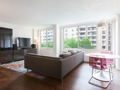 555 Main St APT 602, New York, NY, 10044