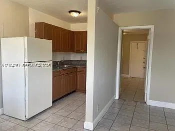 724 NW 4th Ave — Photo 1
