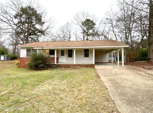 204 Charline Dr, Pearl, MS 39208