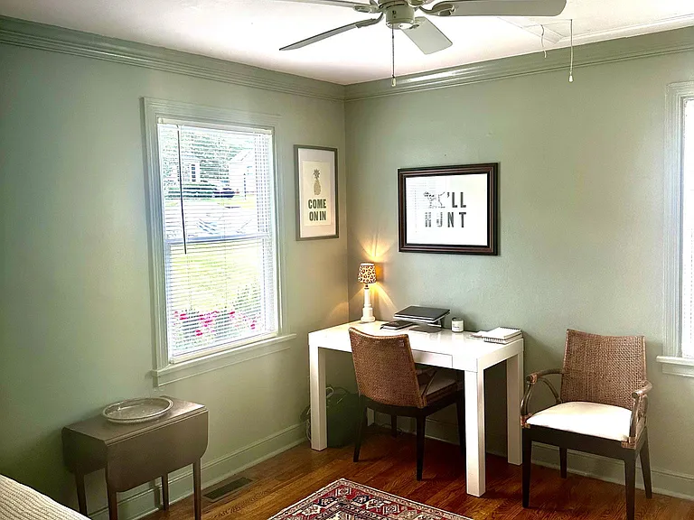 1210 Foxcroft Rd — Photo 15