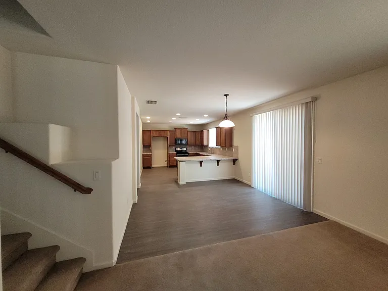 204 Arista Ct — Photo 7