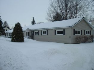 2800 Henrietta St, Stevens Point, WI 54481
